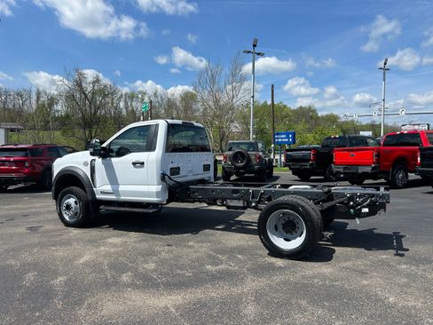 New 2026 Ford F550 4x4 Regular Cab Super Duty image 7