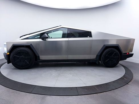 Used 2024 Tesla Cybertruck Cyberbeast image 36