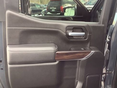 Used 2021 GMC Sierra 1500 SLT w/ SLT Convenience Package image 11