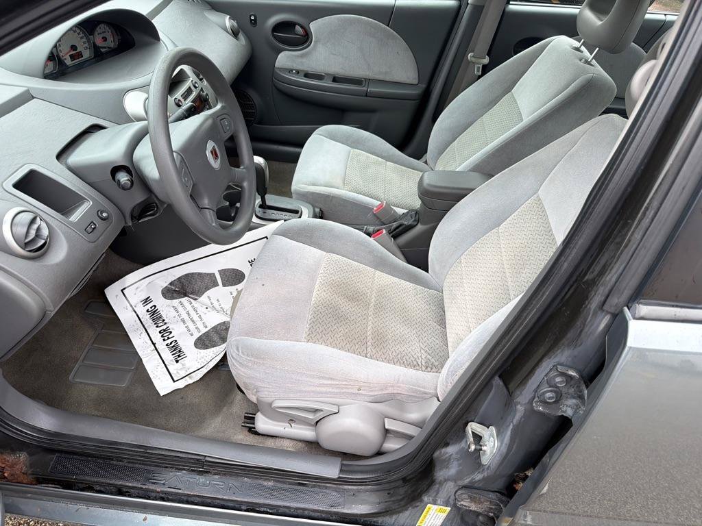 Used 2006 Saturn ION Level 3 w/ Enhanced Performance Pkg FWD image 12