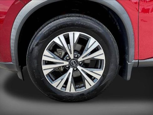 Used 2023 Nissan Rogue SV w/ SV Premium B Package AWD/4WD image 34
