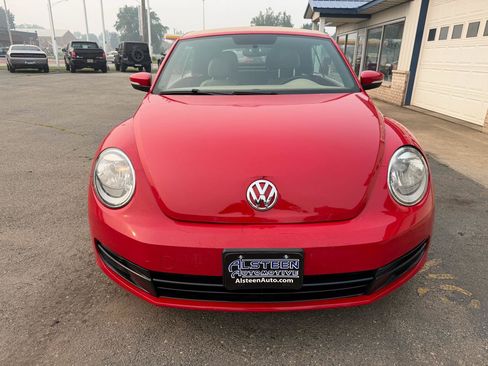 Used 2014 Volkswagen Beetle 2.5 FWD image 8