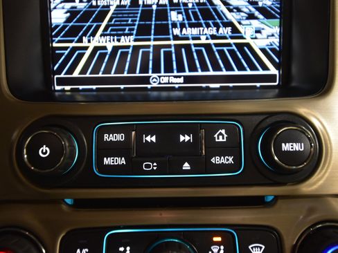 Used 2017 GMC Yukon Denali w/ Open Road Package image 34