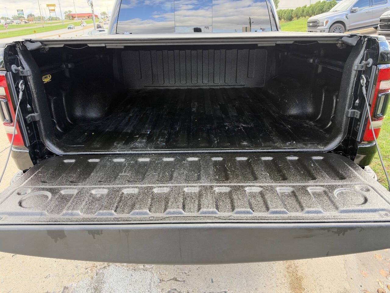 Used 2022 RAM 1500 TRX w/ TRX Level 2 Equipment Group AWD/4WD image 12