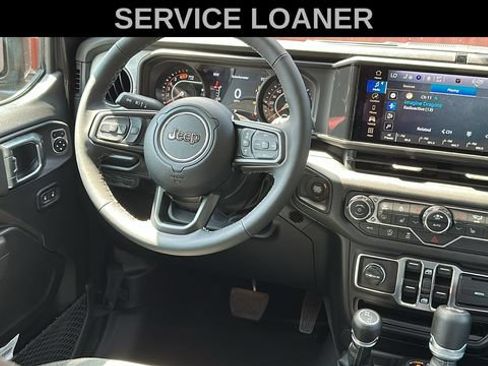 Used 2025 Jeep Wrangler Unlimited Sport AWD/4WD image 24