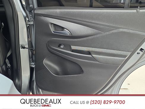 Used 2025 Buick Envista Preferred w/ Convenience I Package FWD image 23