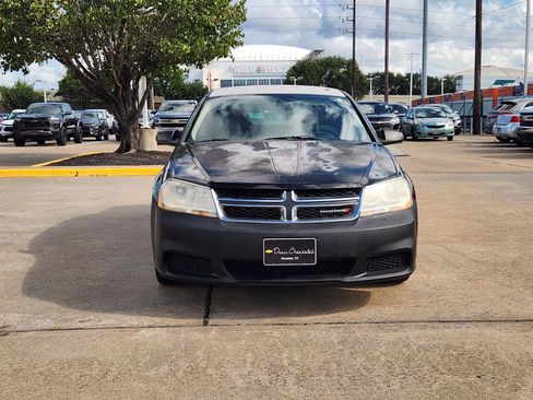 Used 2014 Dodge Avenger SE FWD image 3