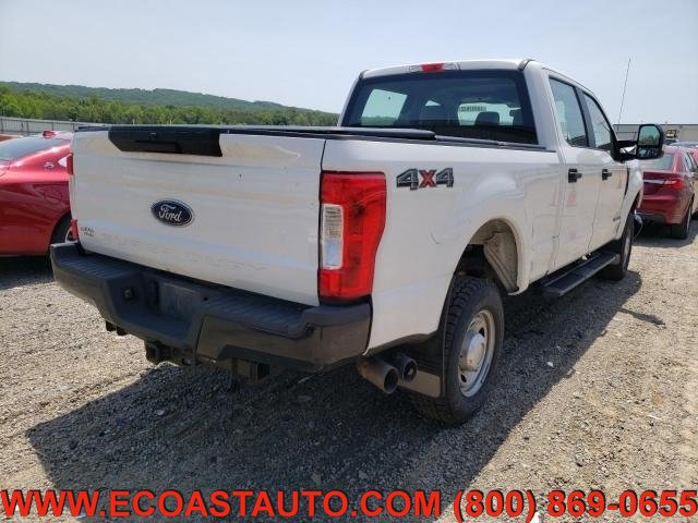 Used 2019 Ford F250 XL w/ Power Equipment Group AWD/4WD image 2
