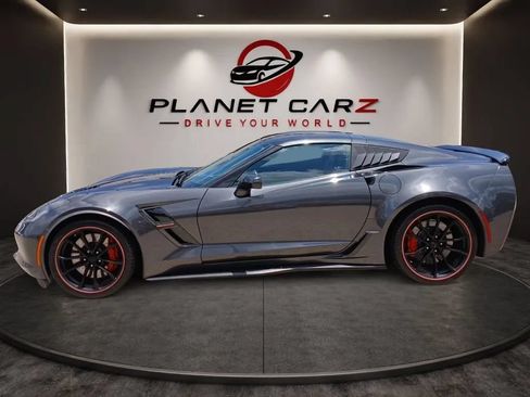 Used 2017 Chevrolet Corvette Grand Sport RWD image 2