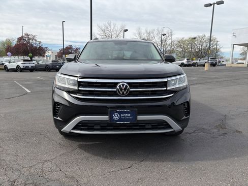 Used 2023 Volkswagen Atlas SE w/ Black Wheel Package image 2