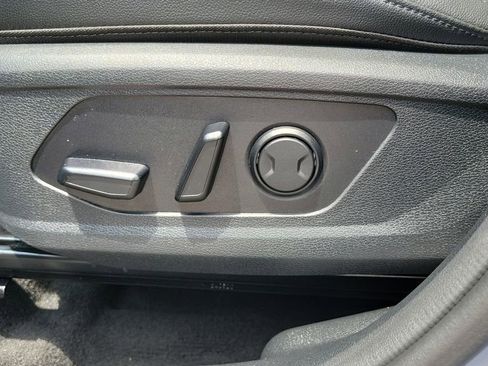 Used 2025 Kia Sportage EX FWD image 24