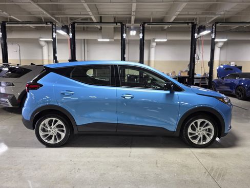 New 2027 Chevrolet Bolt LT image 8