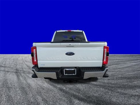 New 2026 Ford F350 Lariat w/ FX4 Off-Road Package image 5