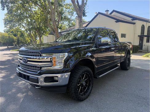 Used 2018 Ford F150 Lariat AWD/4WD image 3