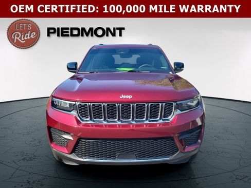 Certified 2024 Jeep Grand Cherokee Laredo X AWD/4WD image 2