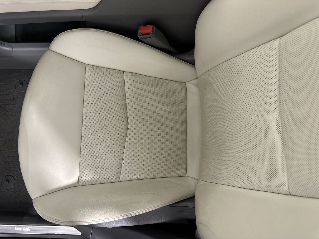 Used 2024 Cadillac XT5 Premium Luxury w/ Technology Package FWD image 24