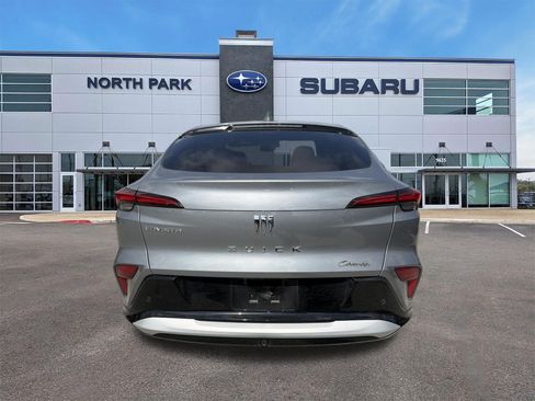 Used 2025 Buick Envista Sport Touring w/ Convenience I Package FWD image 4