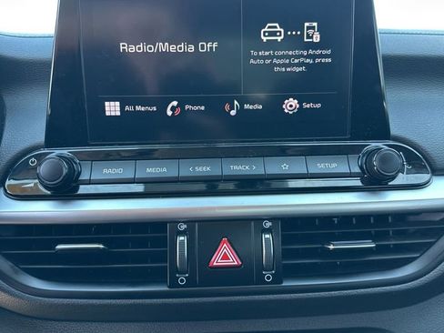 Used 2023 Kia Forte LXS FWD image 22