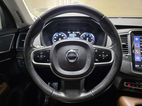 Used 2019 Volvo XC90 T6 Momentum w/ Advanced Package image 21