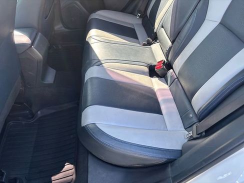 Used 2019 Subaru Crosstrek Hybrid w/ Moonroof Package w/Navigation AWD/4WD image 21