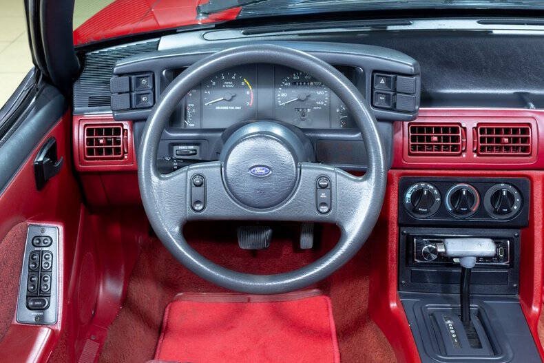 Used 1989 Ford Mustang GT RWD image 49