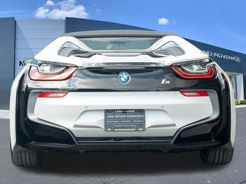 Used 2019 BMW i8 Roadster AWD/4WD image 5
