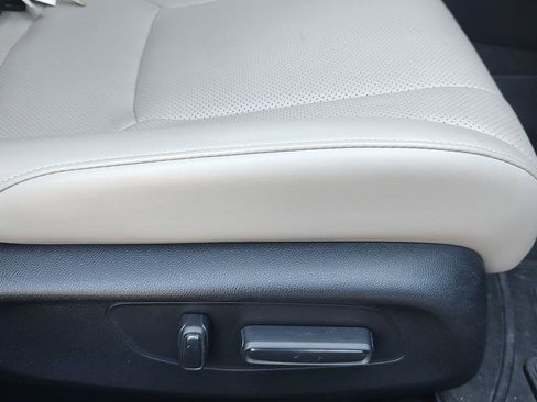 Used 2023 Honda Accord Touring image 5