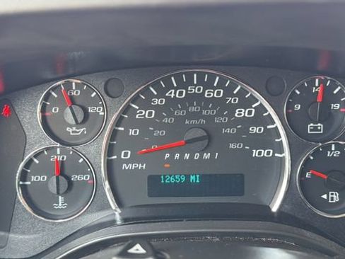 Used 2025 GMC Savana 2500 w/ Driver Convenience Package RWD image 16