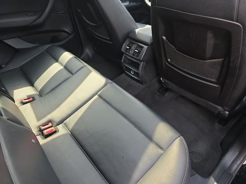 Used 2016 BMW X3 sDrive28i RWD image 11