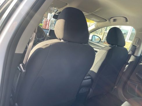 Certified 2023 Nissan Sentra SV image 19