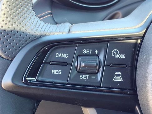 New 2026 Alfa Romeo Tonale Veloce w/ Quick Order Package 23H Volce image 16