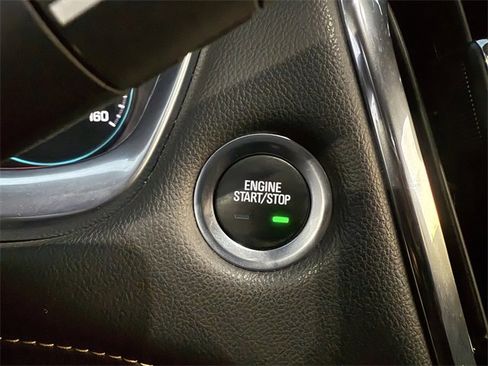 Certified 2020 Chevrolet Traverse Premier w/ Redline Edition image 23