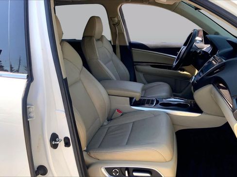 Used 2019 Acura MDX FWD image 9