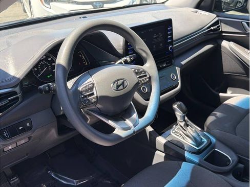 Used 2020 Hyundai Ioniq Blue FWD image 7