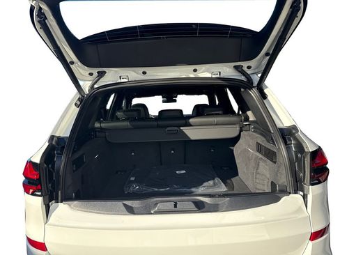 New 2026 BMW X5 M60i w/ Executive Package image 13
