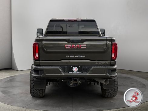 Used 2023 GMC Sierra 3500 Denali w/ Technology Package AWD/4WD image 6