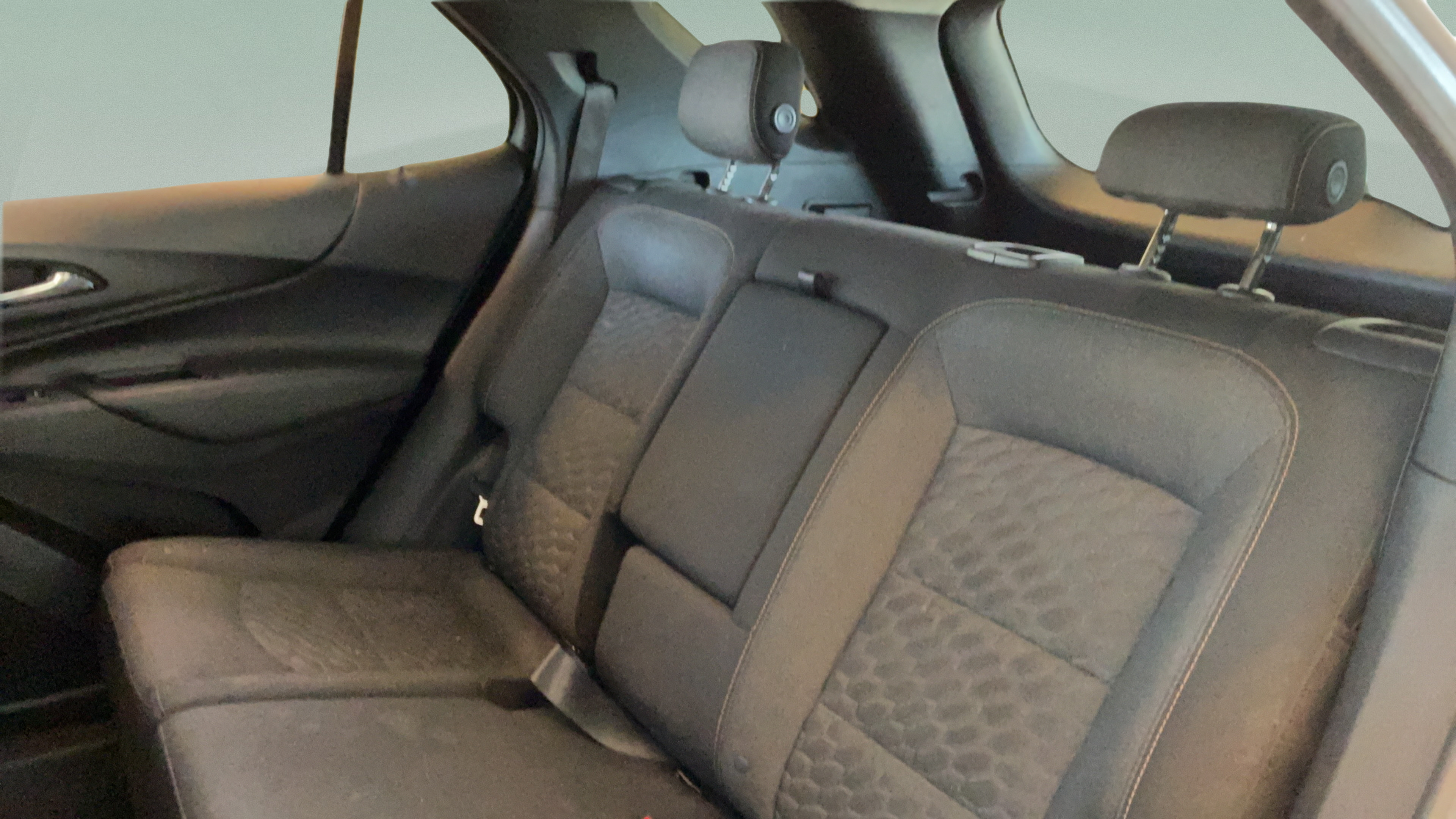 Used 2019 Chevrolet Equinox LT FWD image 26