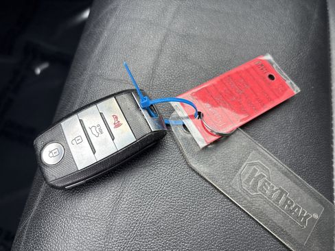 Used 2018 Kia Sportage EX w/ EX Premium Package image 37