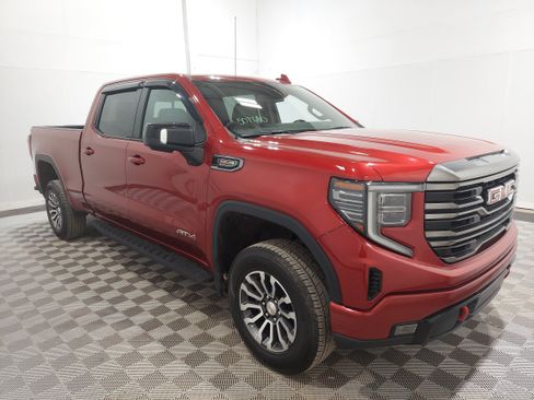 Used 2022 GMC Sierra 1500 AT4 w/ AT4 Preferred Package AWD/4WD image 4