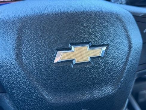 Used 2025 Chevrolet TrailBlazer LT image 29