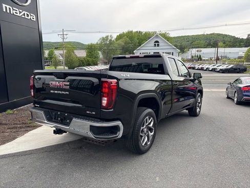 Used 2023 GMC Sierra 1500 SLE AWD/4WD image 8