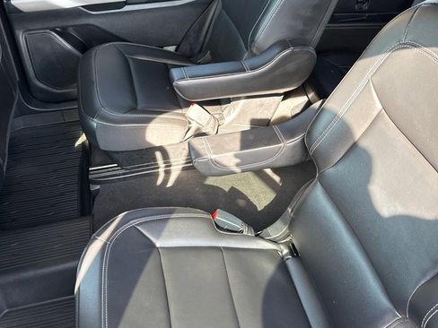 Used 2022 Ford Explorer XLT w/ Equipment Group 202A image 28