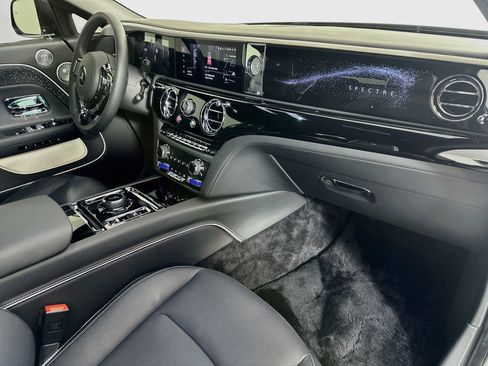 Used 2024 Rolls-Royce Spectre w/ Spectre Launch Package AWD/4WD image 28