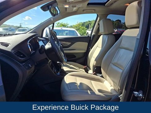 Used 2018 Buick Encore Essence w/ Experience Buick Package AWD/4WD image 2
