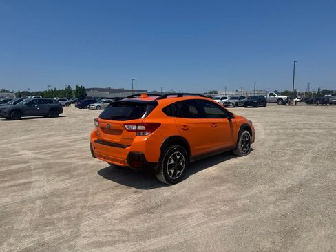 Used 2019 Subaru Crosstrek 2.0i Premium AWD/4WD image 4