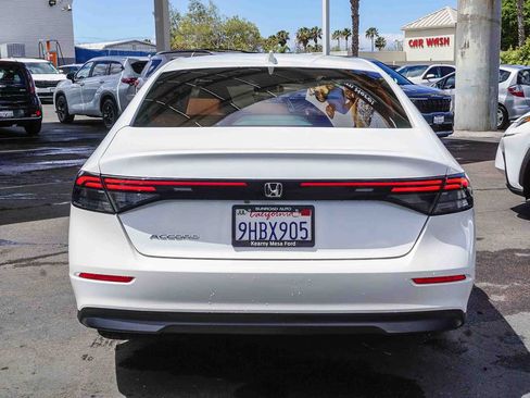 Used 2023 Honda Accord EX image 6