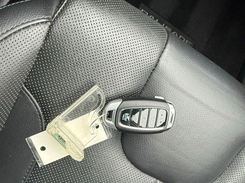 Used 2022 Hyundai Palisade SEL w/ Premium Package image 42