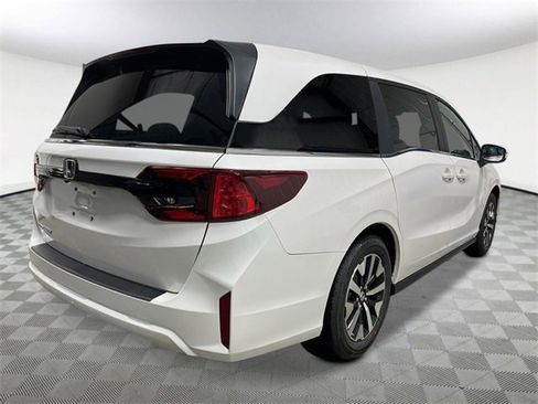 New 2026 Honda Odyssey EX-L image 6