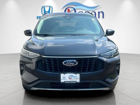 Used 2024 Ford Escape Platinum AWD/4WD image 8