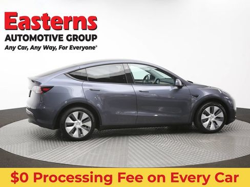 Used 2023 Tesla Model Y Long Range AWD/4WD image 38